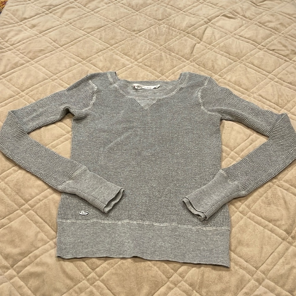 Athleta extra small gray, long sleeve sweater/sweatshirt